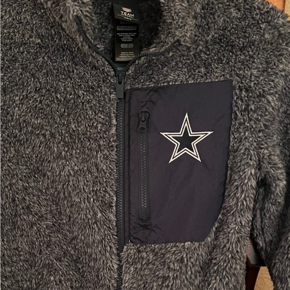 Dallas Cowboys Fill Zip. - Picture 2 of 4